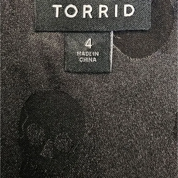 TORRID Plus Size Black Skull Jacquard Surplice Top - Picture 11 of 16